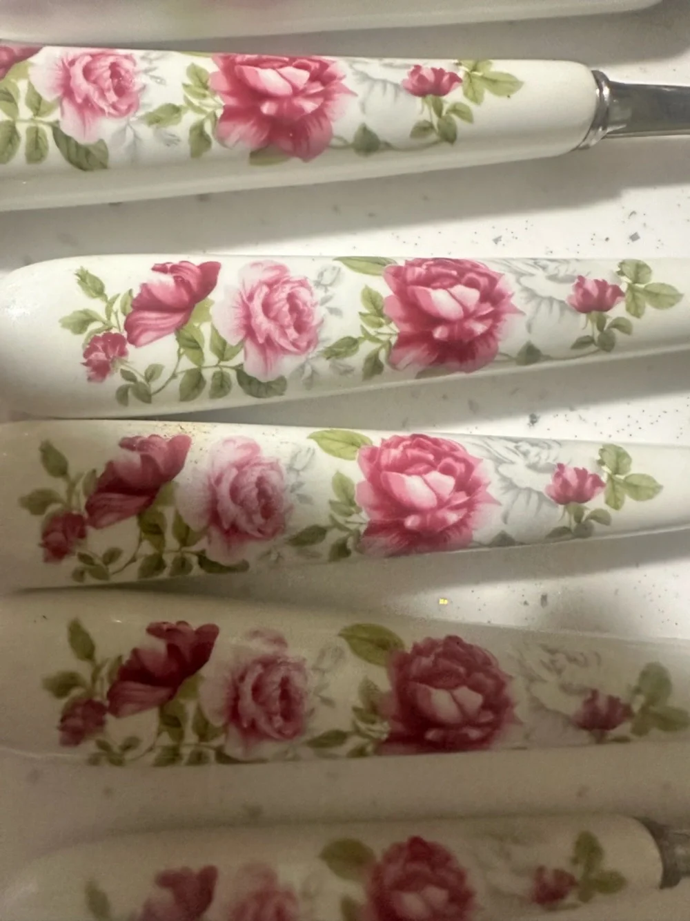 Floral Ceramic Handle Flatware Set in White and Pink